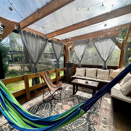 Cosy Chalet Veluwe With A Spacious Garden And Veranda Doornspijk Εξωτερικό φωτογραφία