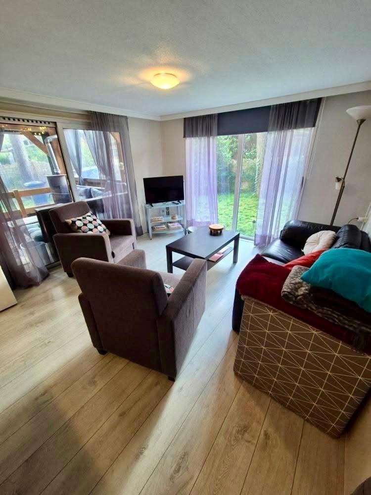 Cosy Chalet Veluwe With A Spacious Garden And Veranda Doornspijk Εξωτερικό φωτογραφία